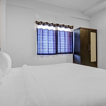 Hotel Collection O The Eternity Near Lig Sqaure Indore Zewnętrze zdjęcie